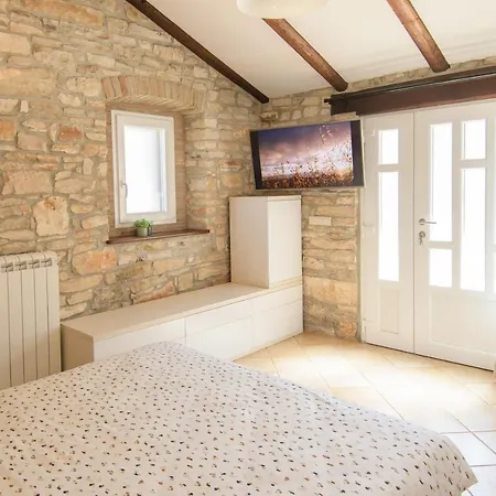 Vabriga Solar Istra * Tar-Vabriga